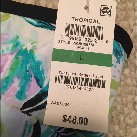 Bar III size Large Bathing suit top NWT - Picture 4 of 8